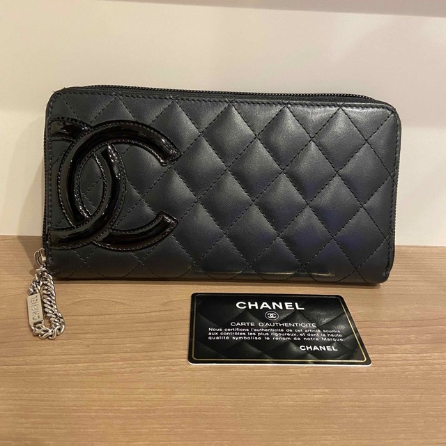 定番入荷 シャネル コンパクト 2つ折り 財布 カンボンライン 黒