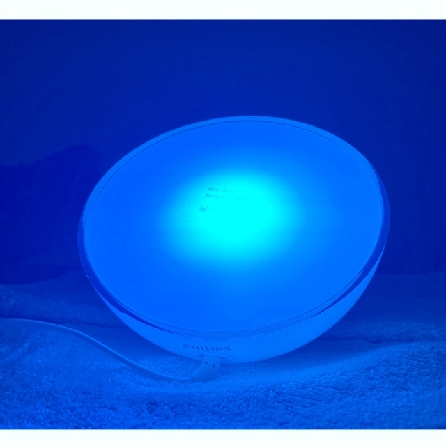 PHILIPS(フィリップス)のUSED品/Philips Hue Go(フィリップスヒューゴー)  71460 インテリア/住まい/日用品のライト/照明/LED(蛍光灯/電球)の商品写真