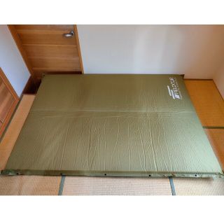 フィールドア(FIELDOOR)のFIELDOOR  キャンプマット10cm2枚セット インフレーターマット(寝袋/寝具)