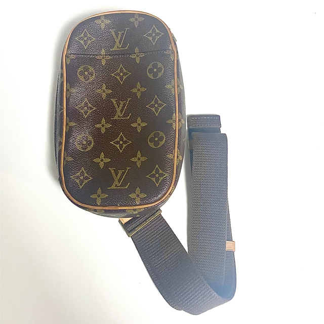 全商品オープニング価格! LOUIS ルイヴィトン モノグラム ポシェット