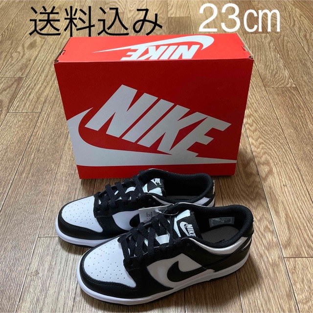 NIKE(ナイキ)の《新品 未使用品》NIKE DUNK LOW GS / 23㎝ レディースの靴/シューズ(スニーカー)の商品写真