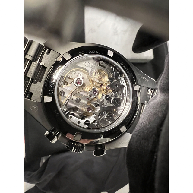 OMEGA(オメガ)のオメガ　スピードマスター　2021新作　未使用　裏スケ メンズの時計(腕時計(アナログ))の商品写真