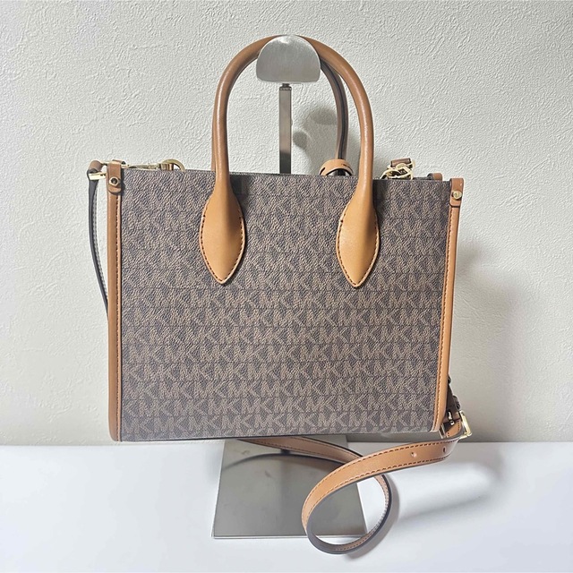 Michael Kors(マイケルコース)の★新品未使用★MICHAEL KORS  2wayバック　ハンド　ショルダー　 レディースのバッグ(ショルダーバッグ)の商品写真