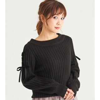 マジェスティックレゴン(MAJESTIC LEGON)の美品 マジェスティックレゴン ワイドリヴレースアッププルオーバー ブラック(ニット/セーター)