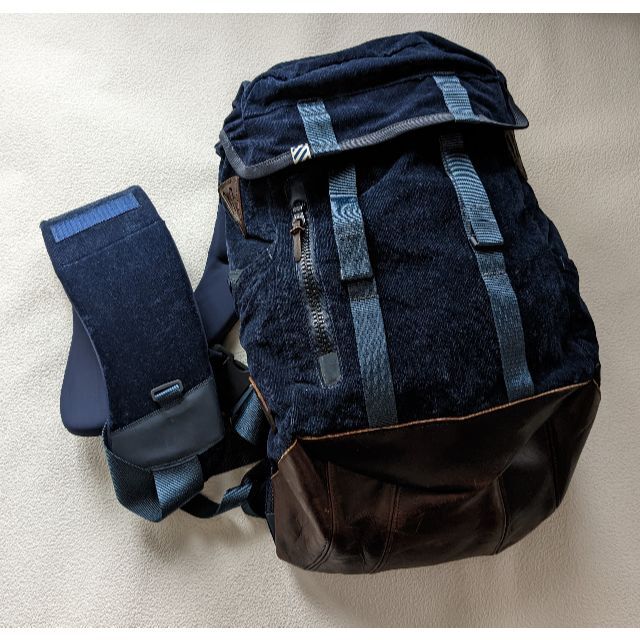 品質のいい - VISVIM 美品 バッグ リュック NAVY 25L LAMINA visvim