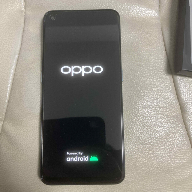 OPPO(オッポ)のOPPO SIMフリースマートフォン A55S 5G グリーン スマホ/家電/カメラのスマートフォン/携帯電話(スマートフォン本体)の商品写真