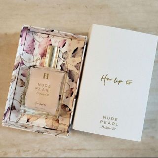 ハーリップトゥ(Her lip to)のHerlipto Perfume Oil - Nude Pearl 箱付き(香水(女性用))