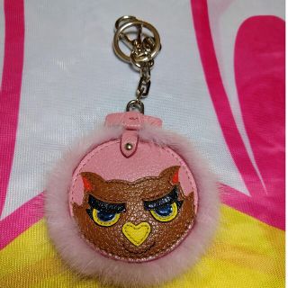 ミュウミュウ(miumiu)のmiumiuチャームキーホルダー(キーホルダー)