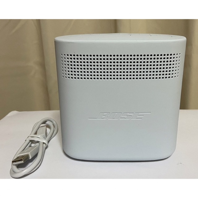 BOSE(ボーズ)のBose SoundLink Color speaker Ⅱ White スマホ/家電/カメラのオーディオ機器(アンプ)の商品写真