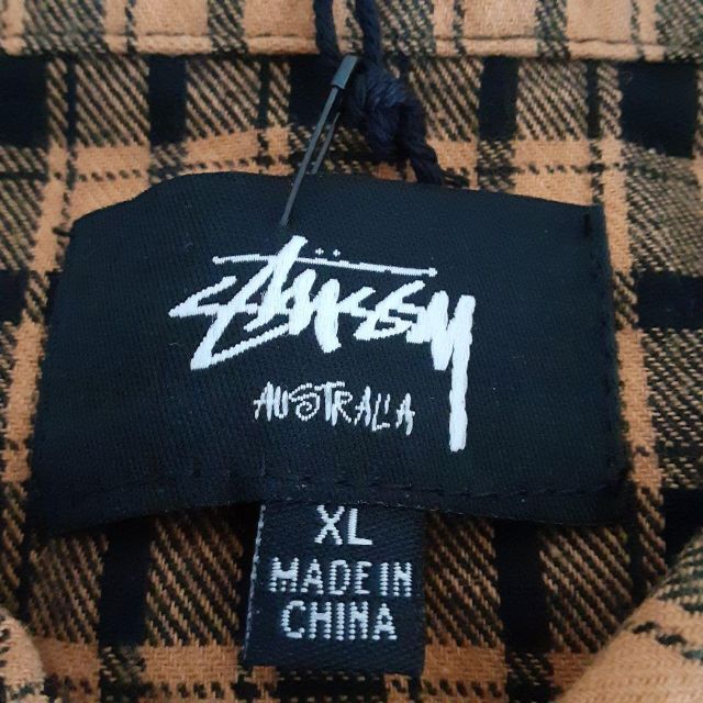 STUSSY(ステューシー)の新品未使用!!海外限定!! STUSSY チェック柄 ジップアップJKT XL メンズのジャケット/アウター(ブルゾン)の商品写真