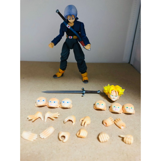 BANDAI(バンダイ)の【まろやかさん専用】ドラゴンボールS.H.Figuarts トランクス エンタメ/ホビーのフィギュア(アニメ/ゲーム)の商品写真