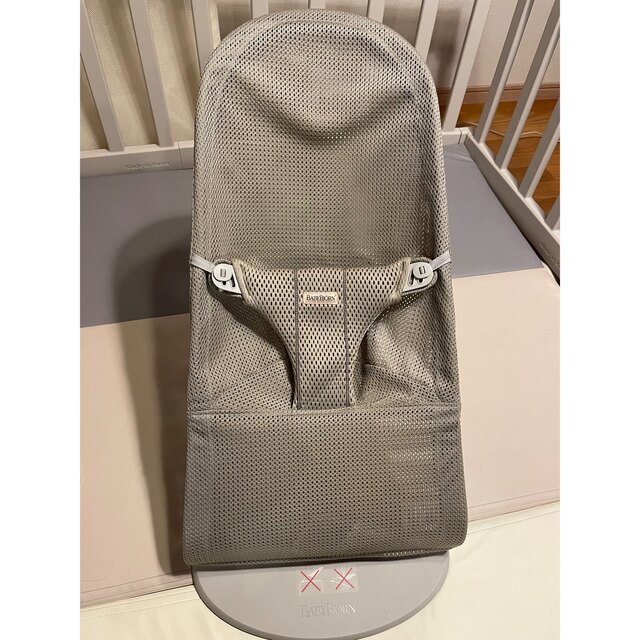 BABYBJORN(ベビービョルン)の【しーちゃんす様専用】ベビービョルンバウンサーブリス キッズ/ベビー/マタニティのキッズ/ベビー/マタニティ その他(その他)の商品写真