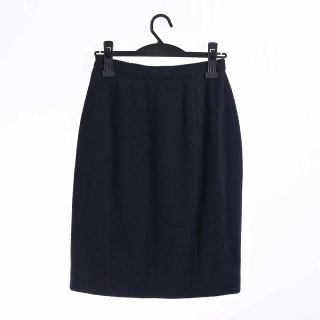 CHANEL(シャネル)のシャネル スカートスーツ サイズ42 L - 黒 レディースのフォーマル/ドレス(スーツ)の商品写真