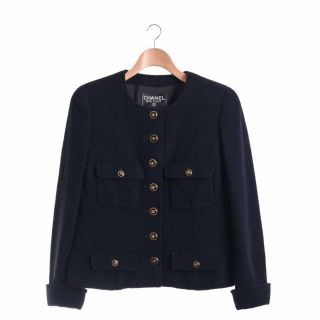 シャネル(CHANEL)のシャネル スカートスーツ サイズ42 L - 黒(スーツ)