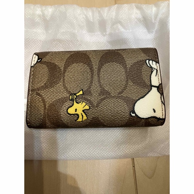 COACH(コーチ)のcoach スヌーピー キーケース レディースのファッション小物(キーケース)の商品写真