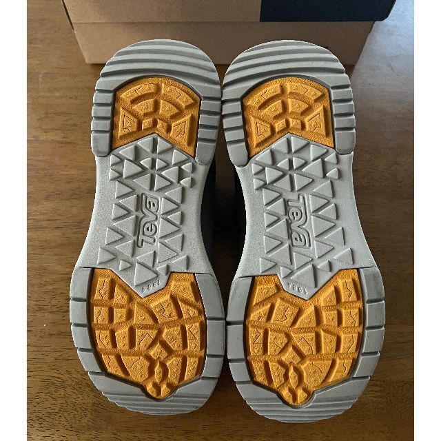 Teva(テバ)のTEVA スニーカー GATEWAY MID US6.5【着用1回】 レディースの靴/シューズ(スニーカー)の商品写真