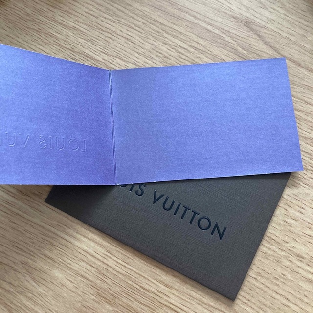 LOUIS VUITTON(ルイヴィトン)のメッセージカード　VUITTON ハンドメイドの文具/ステーショナリー(カード/レター/ラッピング)の商品写真