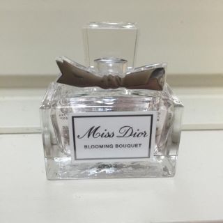 クリスチャンディオール(Christian Dior)のミス ディオール ブルーミング ブーケ オードゥトワレ(香水(女性用))