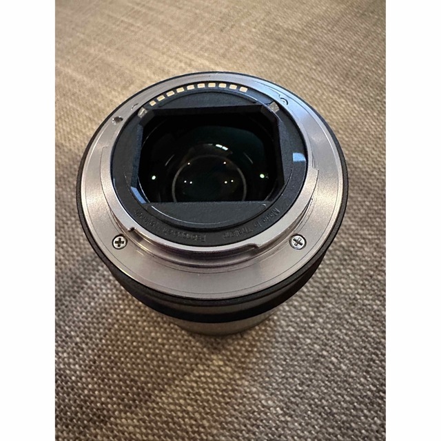 SONY(ソニー)のSONY Sonnar T* FE 55mm F1.8 ZA SEL55F18Z スマホ/家電/カメラのカメラ(レンズ(単焦点))の商品写真