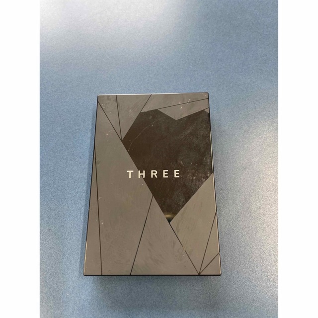 THREE(スリー)のthree アイシャドウ コスメ/美容のベースメイク/化粧品(アイシャドウ)の商品写真