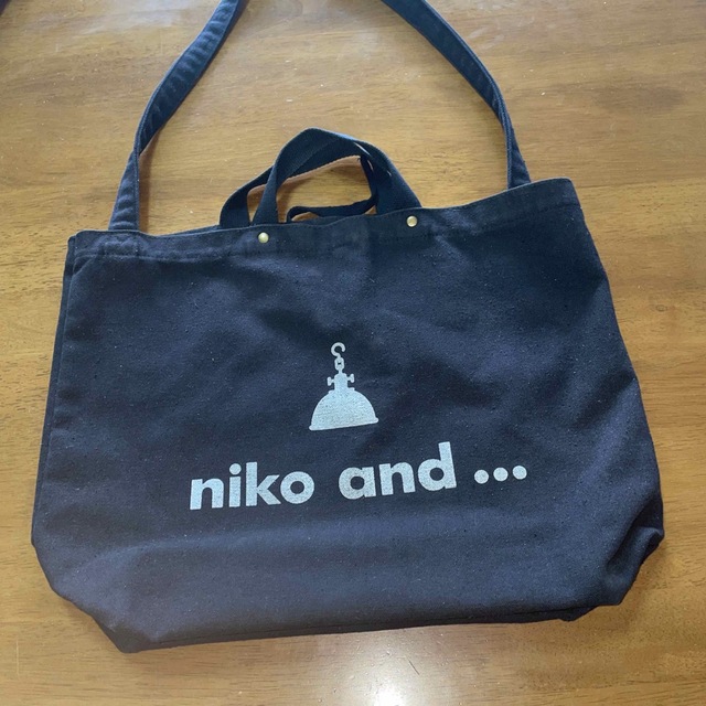 niko and...(ニコアンド)のniko and... トートバッグ レディースのバッグ(ショルダーバッグ)の商品写真