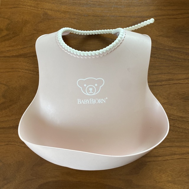 BABYBJORN(ベビービョルン)のベビービョルン お食事エプロン ベビースタイ ソフトスタイ エプロン  キッズ/ベビー/マタニティの授乳/お食事用品(お食事エプロン)の商品写真