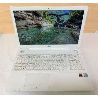 フジツウ(富士通)の富士通 i7-7700HQ/SSD240gb/メモ8gb/ブルーレイ/マカフィー(ノートPC)