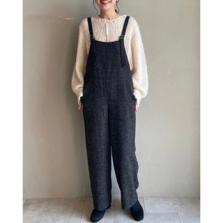 シニヨンスター(CHIGNONSTAR)の専用！タグ付き CHIGNON シニヨン ツイードサロペット(サロペット/オーバーオール)