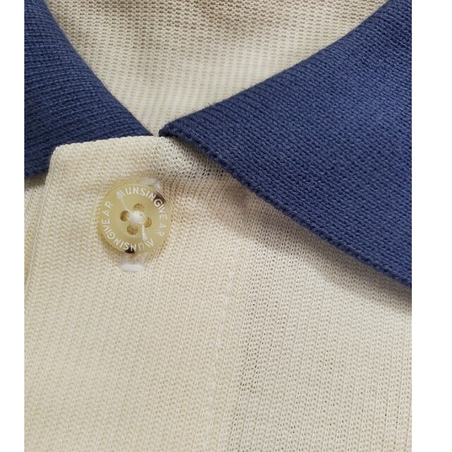 Munsingwear(マンシングウェア)のMUNSIGNWEAR Mサイズ 袖下メッシュ オフホワイト 紺色ストライプ メンズのトップス(Tシャツ/カットソー(七分/長袖))の商品写真