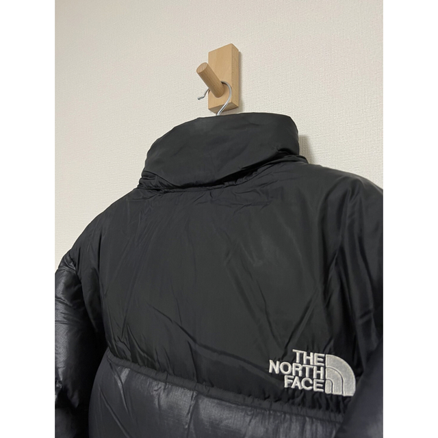 THE NORTH FACE(ザノースフェイス)の【良品】THE NORTH FACE ザ ノースフェイス ヌプシ ダウン 黒 M メンズのジャケット/アウター(ダウンジャケット)の商品写真