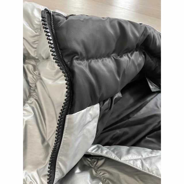 NIKE - NIKEダウン シルバーレディースXLの通販 by Honeygoods's NIKE - NIKEダウン シルバーレディースXLの通販 by Honeygoods's