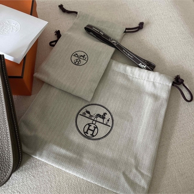 Hermes(エルメス)のHermes エブリン tpm エトゥープ レディースのバッグ(ショルダーバッグ)の商品写真