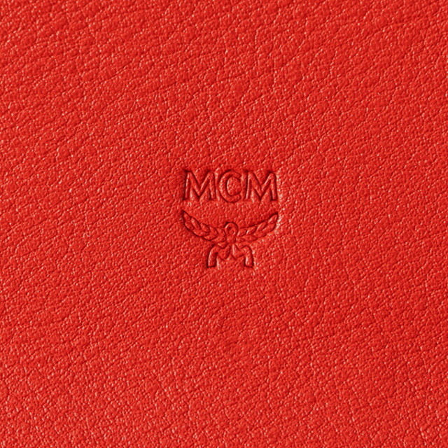 MCM(エムシーエム)の新品 エムシーエム MCM 長財布 モノグラムレザー レッド レディースのファッション小物(財布)の商品写真