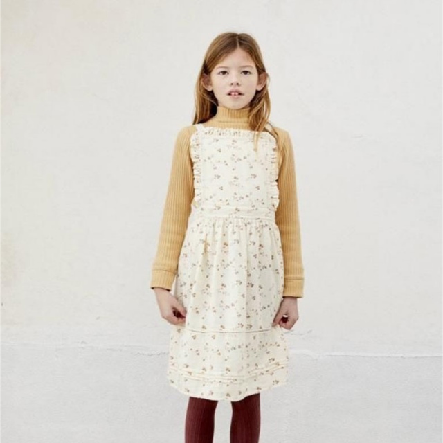 Caramel baby&child (キャラメルベビー&チャイルド)のLiiLu Lara Apron ワンピース　2y 92 キッズ/ベビー/マタニティのキッズ服女の子用(90cm~)(ワンピース)の商品写真