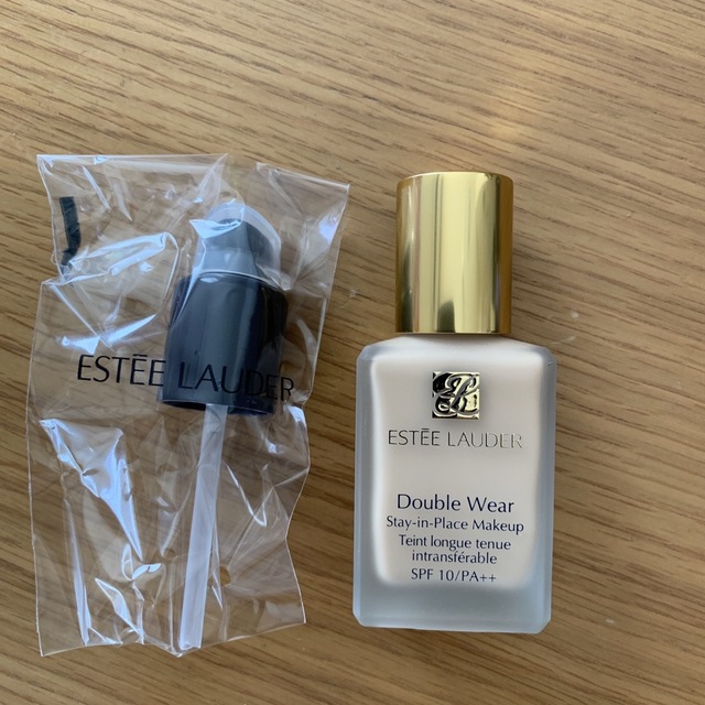 Estee Lauder(エスティローダー)のエスティーローダーダブルウェア（サンド（標準色））専用ポンプ コスメ/美容のベースメイク/化粧品(ファンデーション)の商品写真