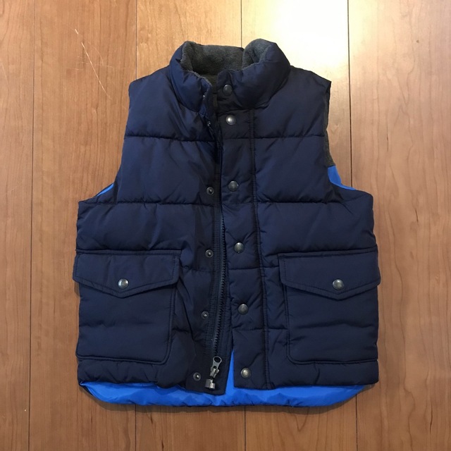 GAP Kids(ギャップキッズ)のGAP kids☆ベスト☆size110 キッズ/ベビー/マタニティのキッズ服男の子用(90cm~)(ジャケット/上着)の商品写真