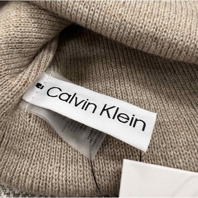 Calvin Klein(カルバンクライン)の【新品】Calvin Klein USA ニット帽子 レディースの帽子(ニット帽/ビーニー)の商品写真