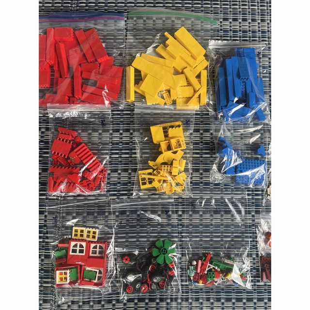 Lego(レゴ)のLEGO 部品売り キッズ/ベビー/マタニティのおもちゃ(知育玩具)の商品写真