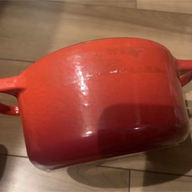 LE CREUSET(ルクルーゼ)のル・クルーゼ　ルクルーゼ　ココットロンド　チェリーレッド　16 インテリア/住まい/日用品のキッチン/食器(鍋/フライパン)の商品写真