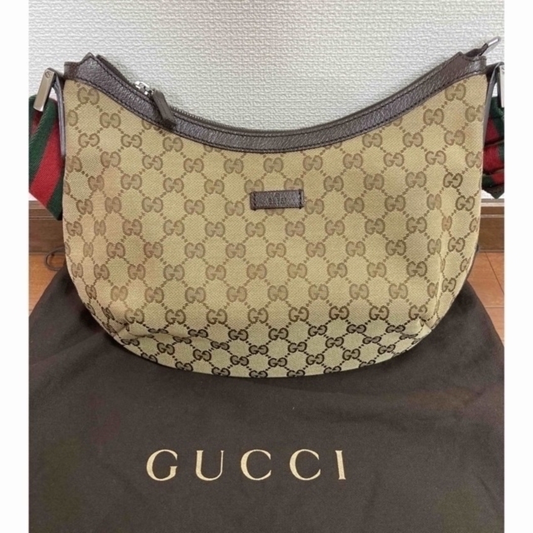 Gucci(グッチ)のGUCCI  ショルダーバック　シェリーライン　美品 レディースのバッグ(ショルダーバッグ)の商品写真