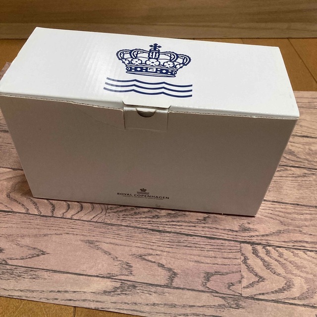 ROYAL COPENHAGEN(ロイヤルコペンハーゲン)のロイヤルコペンハーゲン　ペア　カップ インテリア/住まい/日用品のキッチン/食器(グラス/カップ)の商品写真