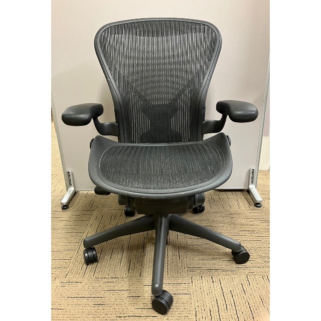 【値下げ】Herman Miller ハーマンミラー アーロンチェア Bサイズ