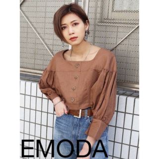 エモダ(EMODA)のEMODA エモダ シャツ ブラウス バルキースリーブ2WAYトップ ブラウン(シャツ/ブラウス(長袖/七分))