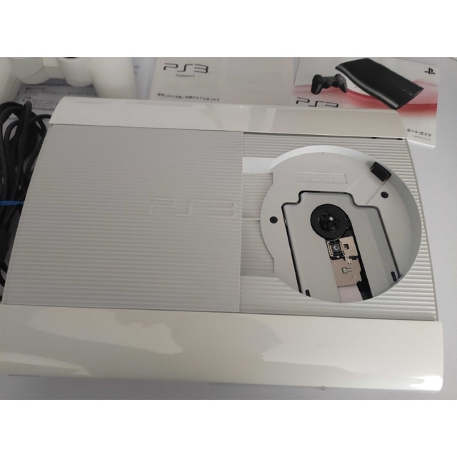 PlayStation3(プレイステーション3)のPS3 クラシックホワイト 250GB (CECH-4200BLW) エンタメ/ホビーのゲームソフト/ゲーム機本体(家庭用ゲーム機本体)の商品写真