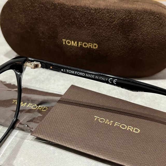 TOM FORD(トムフォード)の新品 トムフォード TF5780 B FT5780 001 メガネ サングラス メンズのファッション小物(サングラス/メガネ)の商品写真