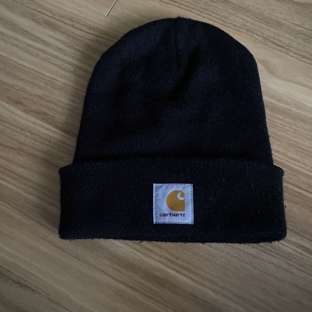 carhartt(カーハート)のカーハート　ニット帽 メンズの帽子(ニット帽/ビーニー)の商品写真