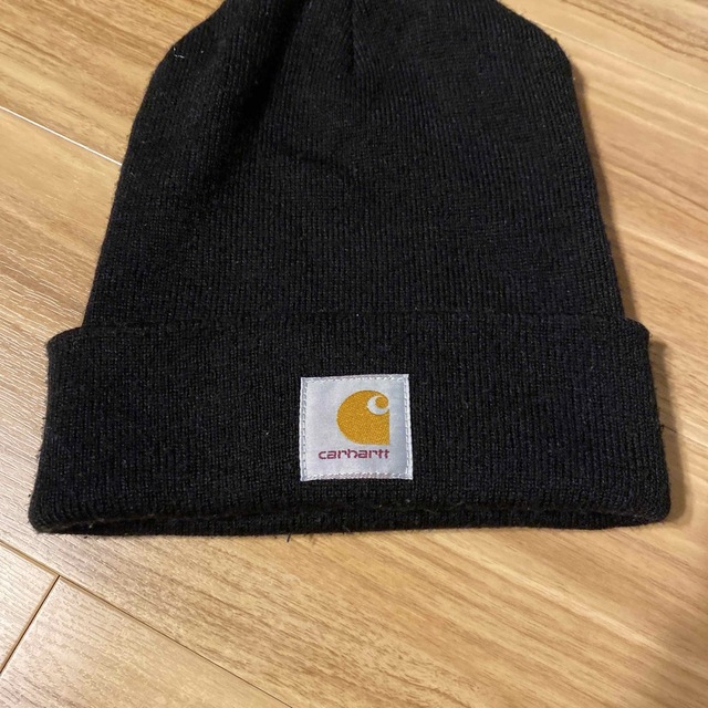 carhartt(カーハート)のカーハート　ニット帽 メンズの帽子(ニット帽/ビーニー)の商品写真