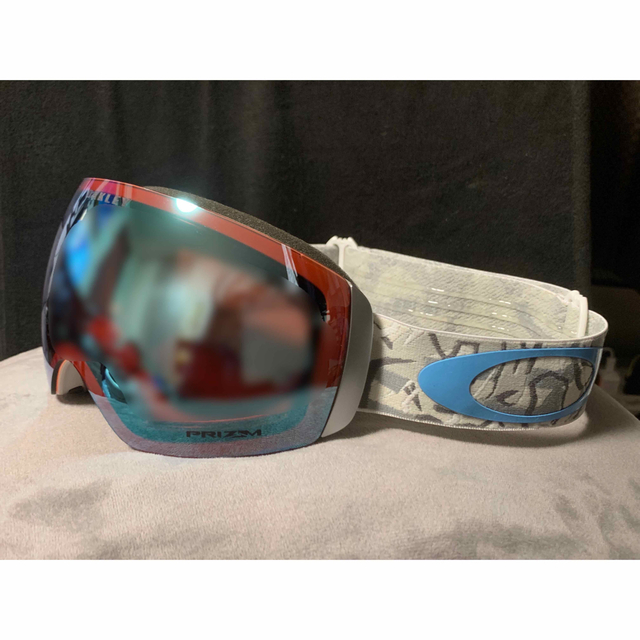 Oakley(オークリー)のゴーグル スポーツ/アウトドアのスノーボード(アクセサリー)の商品写真