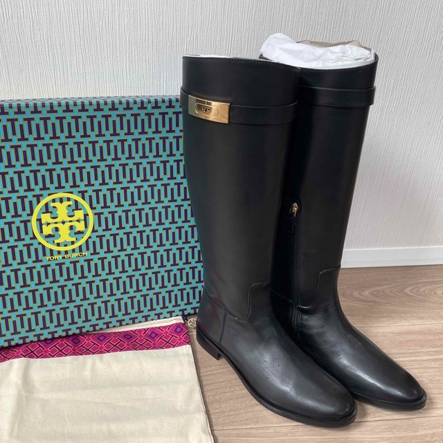 Tory Burch(トリーバーチ)の【TORY BURCH】ロングブーツ　新品　24.0 レディースの靴/シューズ(ブーツ)の商品写真