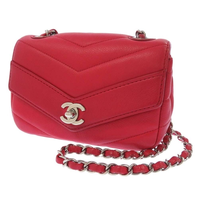 超歓迎された】 シャネル - CHANEL チェーンショルダーバッグ 赤